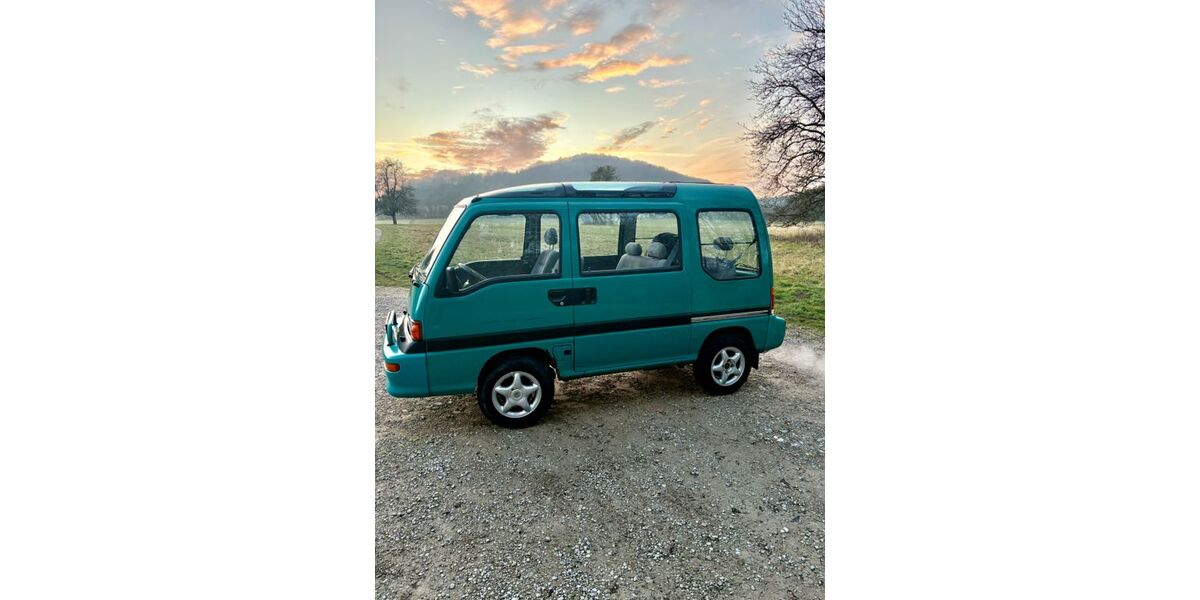 Subaru Libero 86.000 km 8.899 &euro; Mandelbachtal 66399