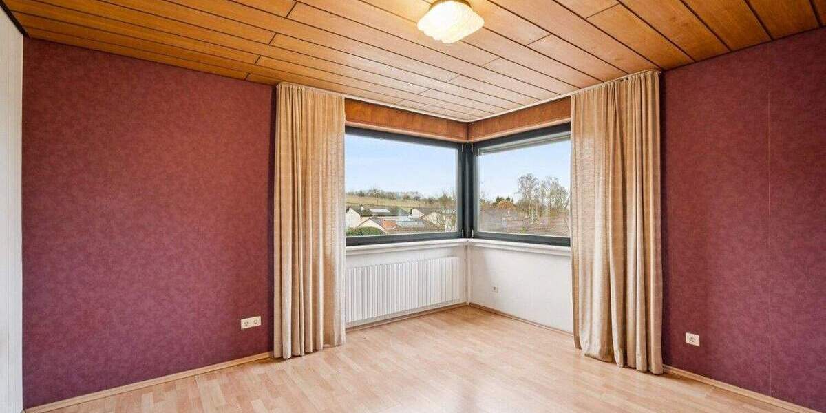 Einfamilienhaus Überherrn / Felsberg Felsberg - 1 Zimmer, 360 m&sup2;, 449.000&euro; | Angebot:25677173