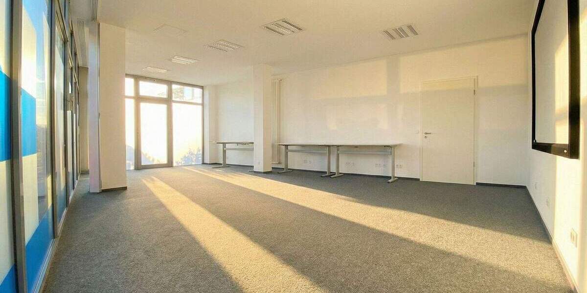 Etagenwohnung Saarlouis - 3 Zimmer, 150 m&sup2;, 1.500&euro; | Angebot:25737747