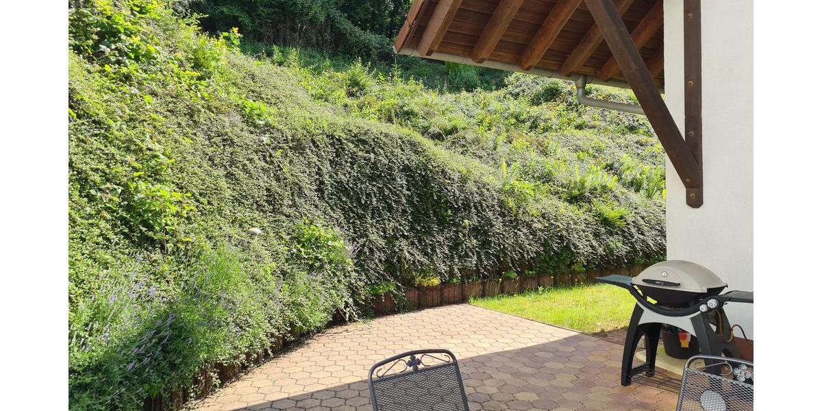 Mediterran gestaltetes Einfamilienhaus in schöner Stadtrandlage - Einfamilienhaus Zweibrücken | Angebot:21312569