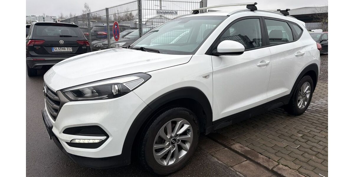 Hyundai TUCSON 199.000 km 8.900 &euro; Saarlouis 66740