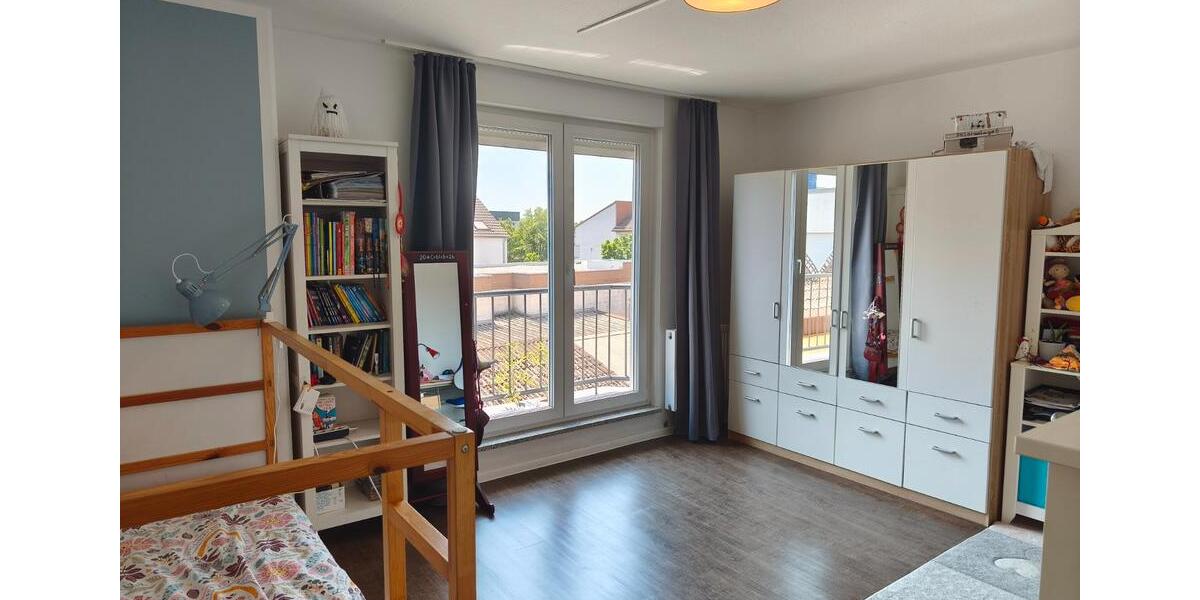 Etagenwohnung Dillingen (Saar) - 5 Zimmer, 134 m&sup2;, 199.000&euro; | Angebot:27246542