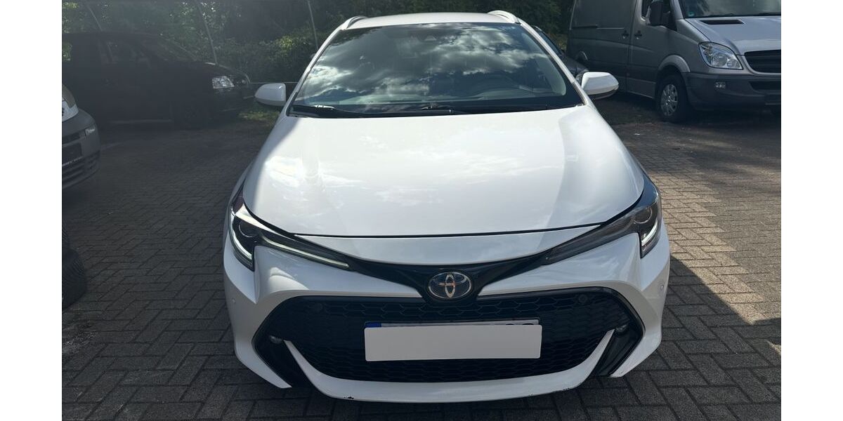 Toyota Corolla 134.321 km 16.000 &euro; Homburg 66424