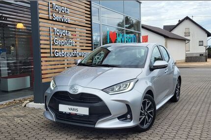 Toyota Yaris 15.000 km 18.990 &euro; Heusweiler 66265