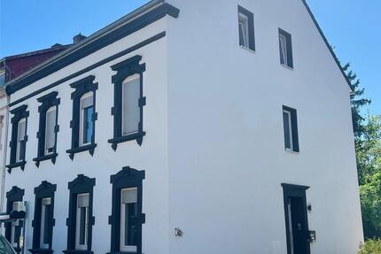 Haus Ottweiler - 6 Zimmer, 190 m&sup2;, 366.000&euro; | Angebot:26398002