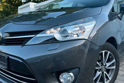 Toyota Verso 124.794 km 11.490 &euro; Beckingen 66701
