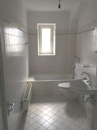 Etagenwohnung Saarbrücken Alt-Saarbrücken - 4 Zimmer, 110 m&sup2;, 955&euro; | Angebot:25726950