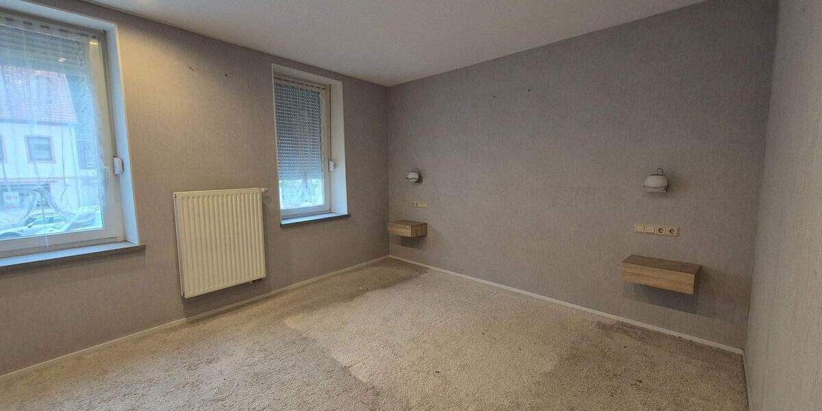 Einfamilienhaus Beckingen - 6 Zimmer, 170 m&sup2;, 179.500&euro; | Angebot:25730738