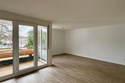 Wohnung Homburg - 3 Zimmer, 73 m&sup2;, 670&euro; | Angebot:24711856