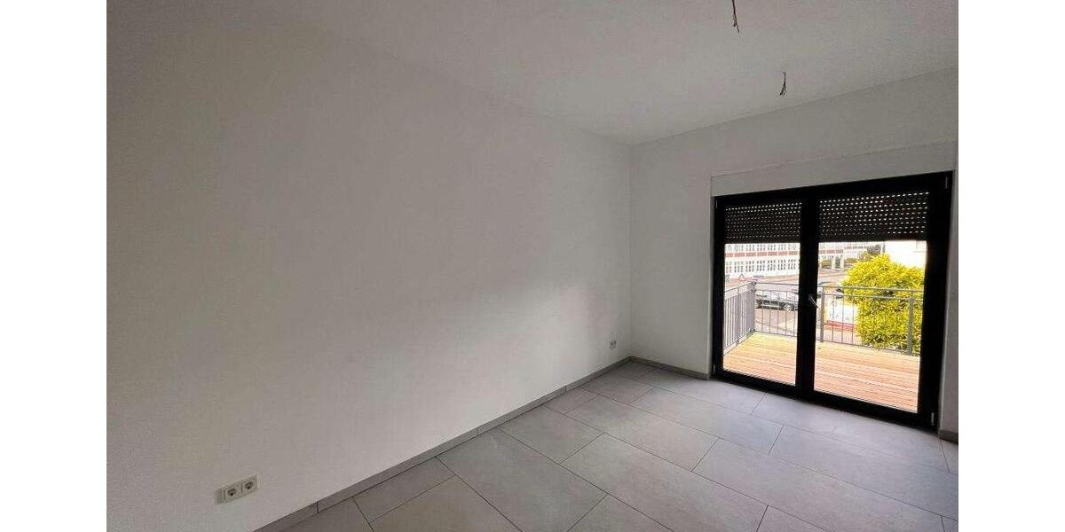 Erdgeschoßwohnung Zweibrücken - 2 Zimmer, 71 m&sup2;, 1.150&euro; | Angebot:25422551