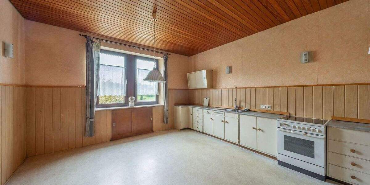 Einfamilienhaus Hornbach - 1 Zimmer, 290 m&sup2;, 160.000&euro; | Angebot:25691436