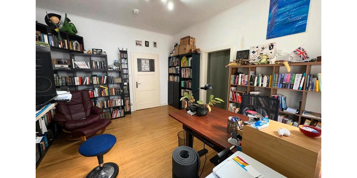 Etagenwohnung Saarbrücken - 1 Zimmer, 75 m&sup2;, 890&euro; | Angebot:25431680