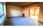 Reihenhaus Saarbrücken Dudweiler - 5 Zimmer, 110 m&sup2;, 100.000&euro; | Angebot:26780235