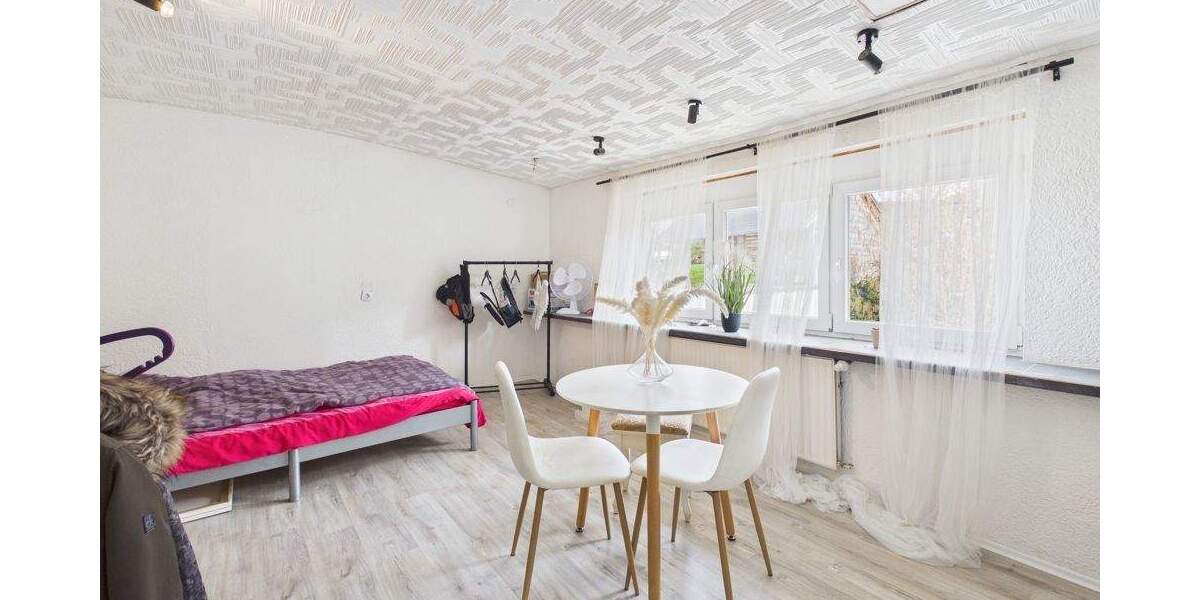 Doppelhaushälfte Schiffweiler - 5 Zimmer, 111 m&sup2;, 160.000&euro; | Angebot:25835461