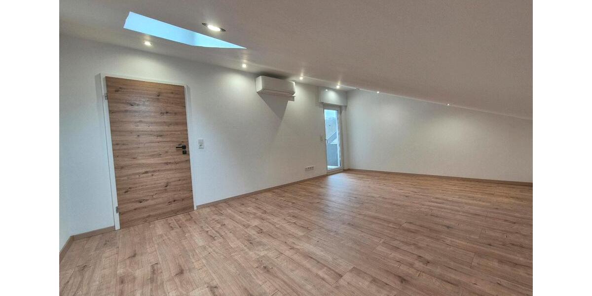 Etagenwohnung Sankt Ingbert - 1 Zimmer, 86 m&sup2;, 900&euro; | Angebot:25917919
