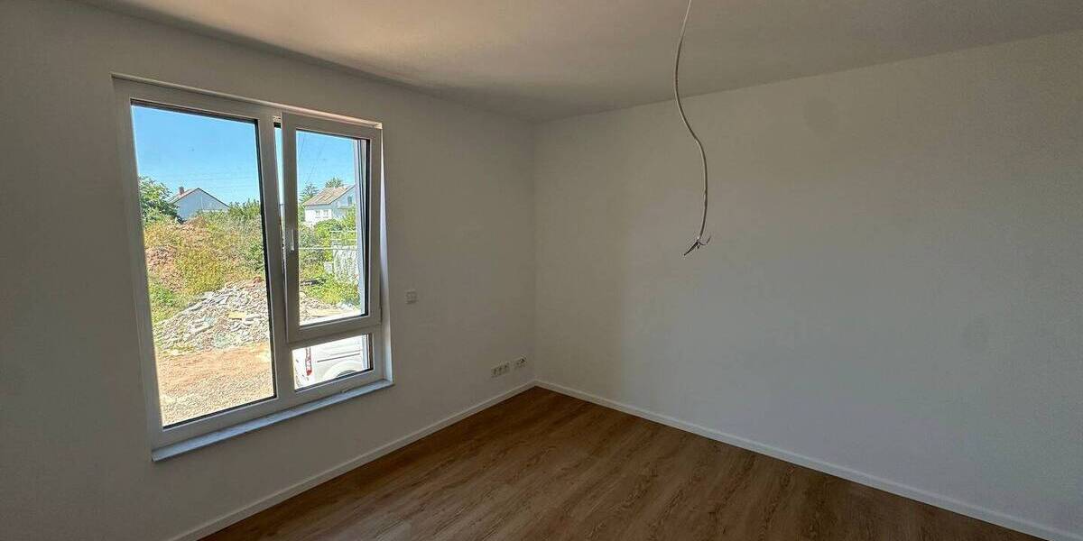 Etagenwohnung Riegelsberg Hilschbach - 3 Zimmer, 91 m&sup2;, 1.000&euro; | Angebot:25727564