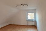 Dachgeschoßwohnung Püttlingen - 3 Zimmer, 100 m&sup2;, 750&euro; | Angebot:24839786