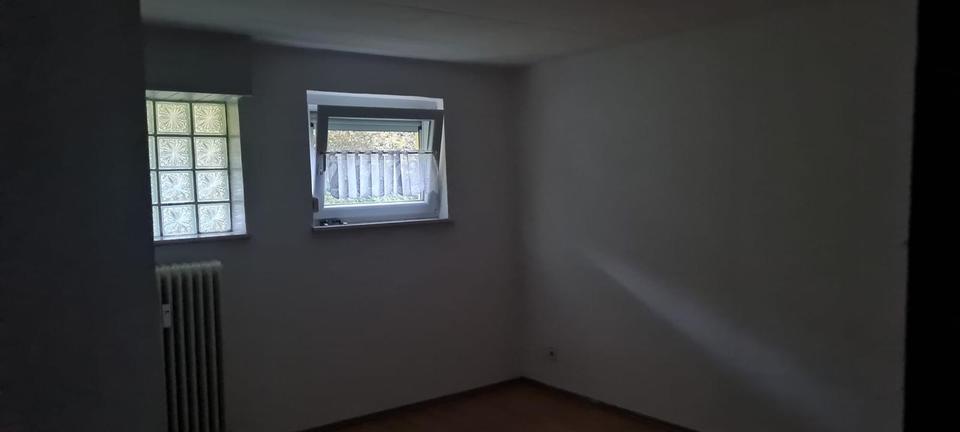 Erdgeschoßwohnung Saarbrücken Dudweiler - 3.5 Zimmer, 62 m&sup2;, 450&euro; | Angebot:26638707