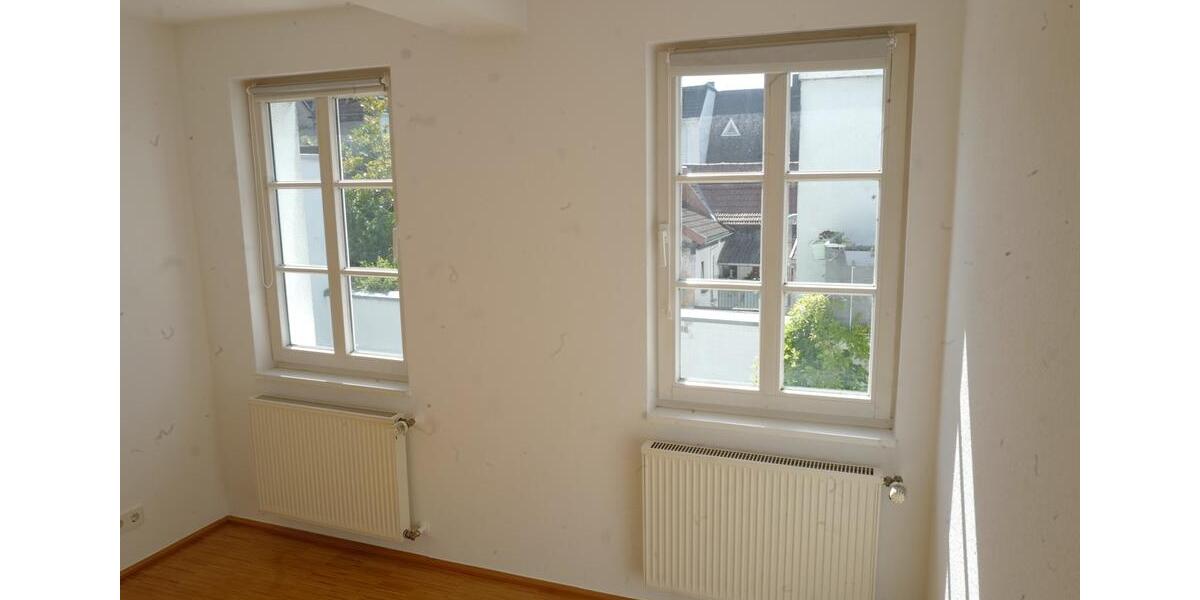 Maisonettenwohnung Saarbrücken Kieselhumes - 3 Zimmer, 85 m&sup2;, 900&euro; | Angebot:25099922