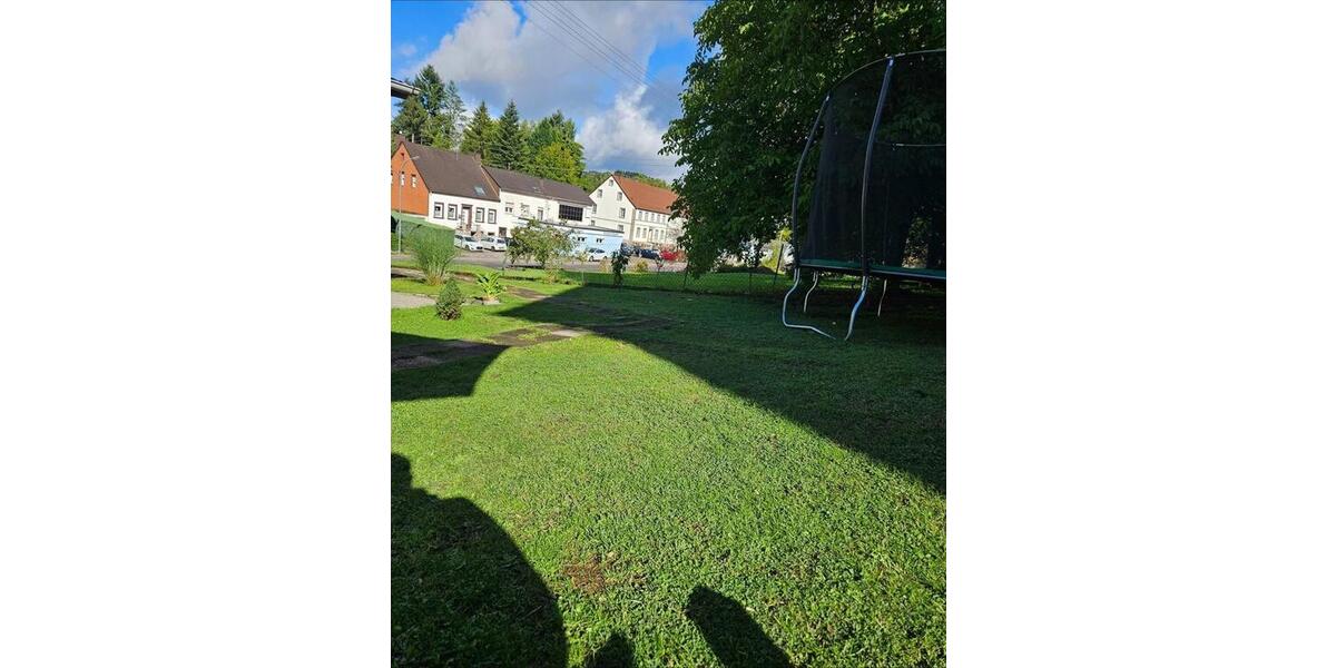 Einfamilienhaus Eppelborn - 7 Zimmer, 140 m&sup2;, 275.000&euro; | Angebot:25971204