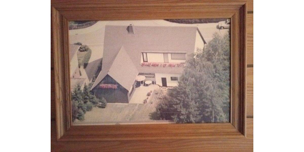 Einfamilienhaus Illingen - 8 Zimmer, 220 m&sup2;, 358.000&euro; | Angebot:26476640