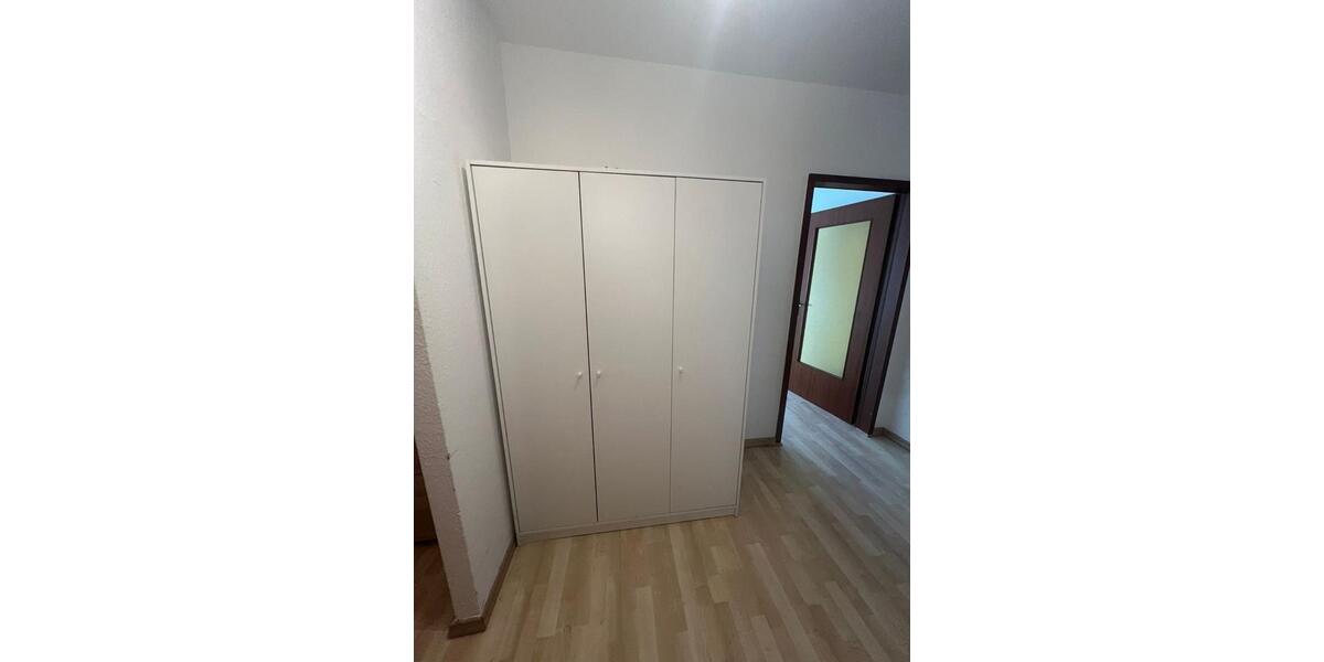 Etagenwohnung Homburg - 2 Zimmer, 86 m&sup2;, 800&euro; | Angebot:25996069