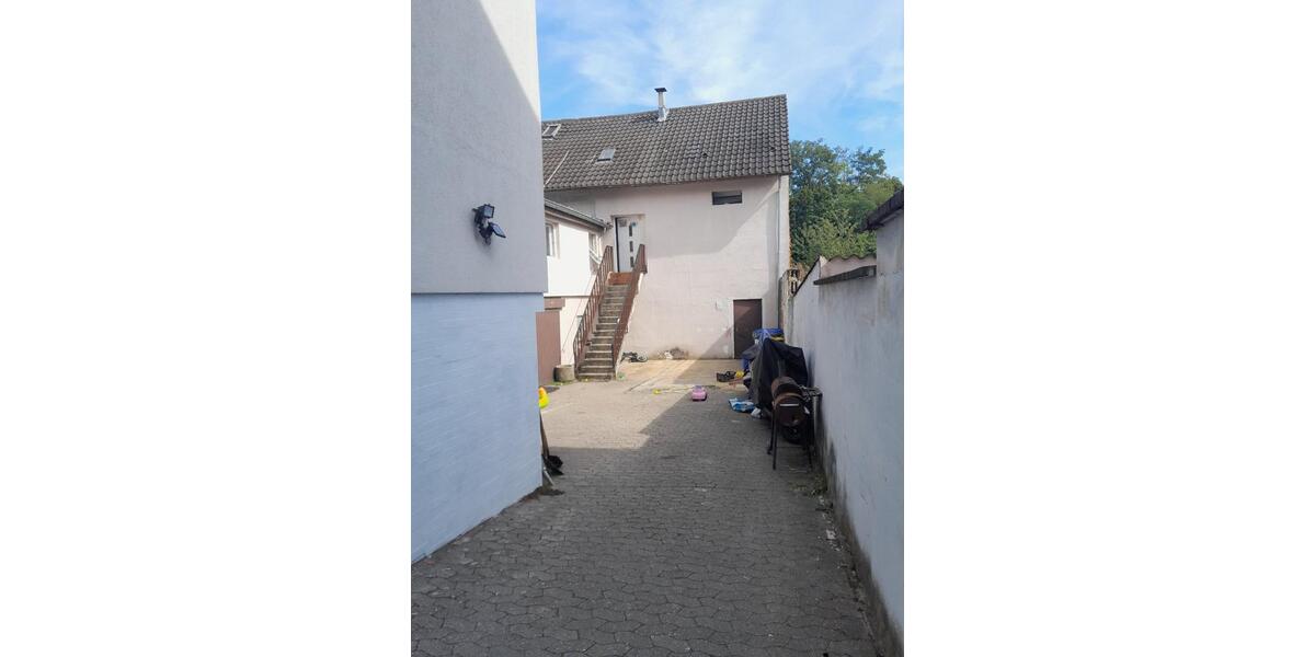 Mehrfamilienhaus, Wohnhaus Saarbrücken West - 12 Zimmer, 300 m&sup2;, 290.000&euro; | Angebot:22477805