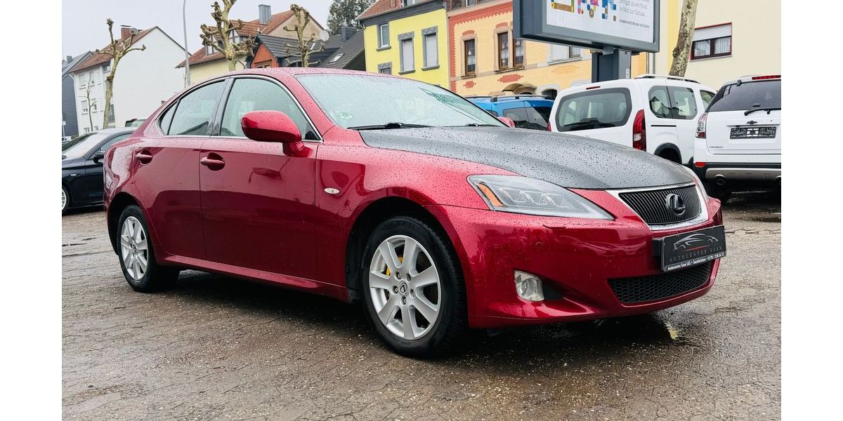 Lexus IS 220 285.000 km 4.400 &euro; Saarbrücken 66115