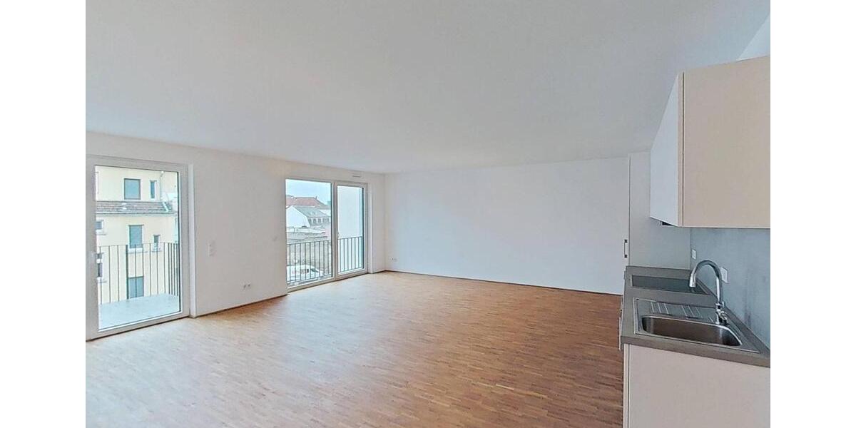 Etagenwohnung Saarbrücken - 3 Zimmer, 103 m&sup2;, 1.350&euro; | Angebot:25543578