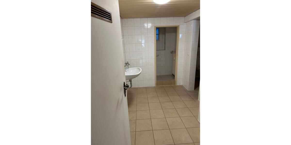 Etagenwohnung Homburg - 2 Zimmer, 70 m&sup2;, 500&euro; | Angebot:25224734