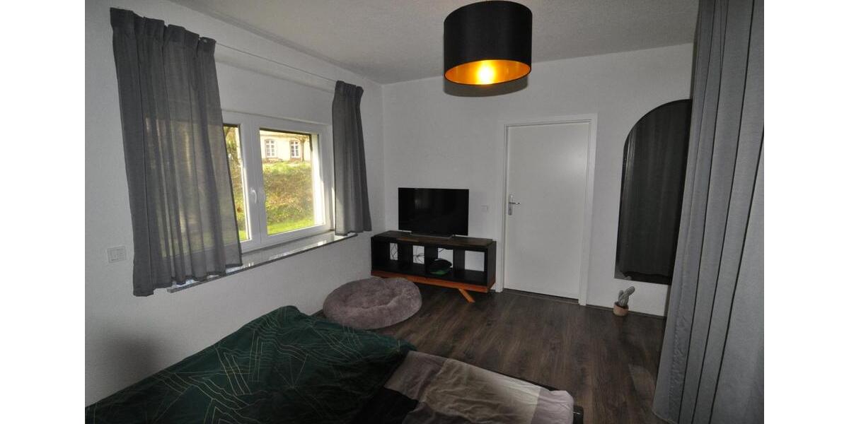 Erdgeschoßwohnung Merchweiler - 3 Zimmer, 90 m&sup2;, 660&euro; | Angebot:25922338