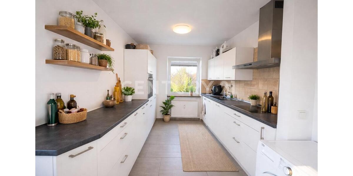 Etagenwohnung Saarbrücken Kieselhumes - 4 Zimmer, 84 m&sup2;, 1.090&euro; | Angebot:26381067
