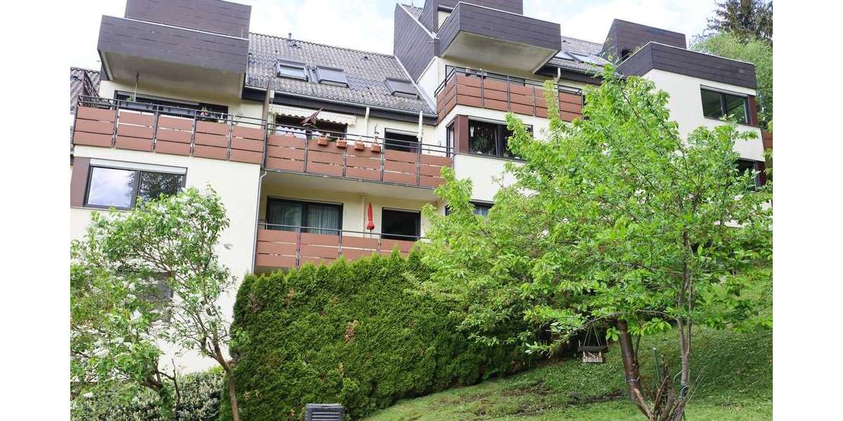 Etagenwohnung Saarbrücken Schafbrücke - 4 Zimmer, 95 m&sup2;, 243.000&euro; | Angebot:25880370