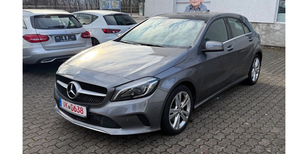Mercedes-Benz A 200 111.000 km 16.500 &euro; Völklingen 66333