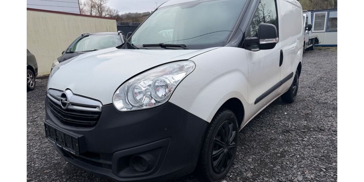 Opel Combo 215.000 km 3.300 &euro; Lebach 66822