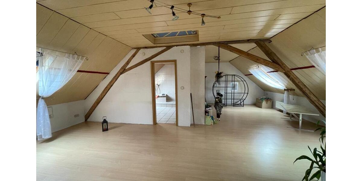 Reihenhaus Schiffweiler - 165.000&euro; | Angebot:23203201