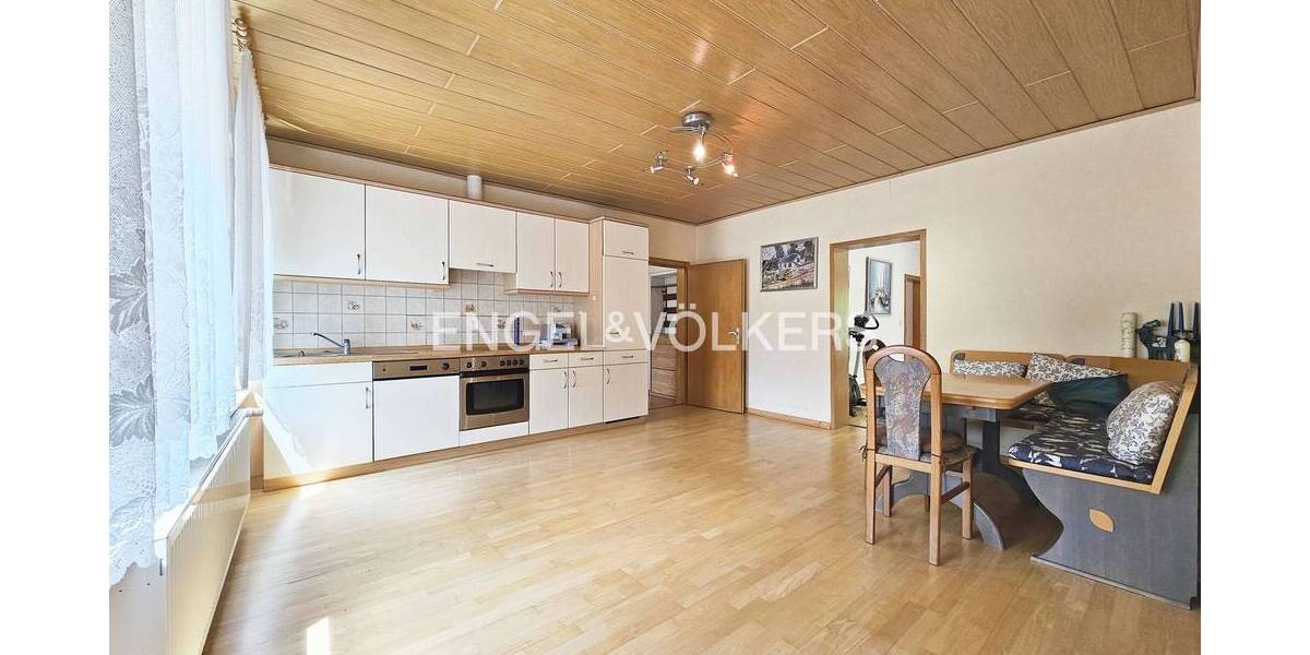 Mehrfamilienhaus, Wohnhaus Wadgassen-Differten Differten - 6 Zimmer, 160 m&sup2;, 169.000&euro; | Angebot:26695321