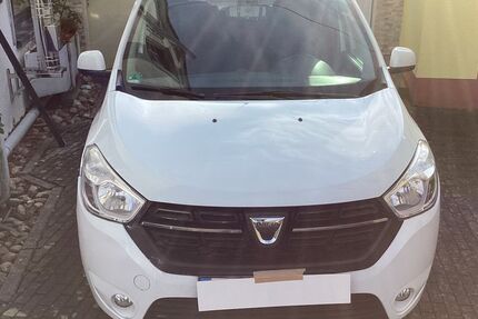 Dacia Lodgy 104.000 km 7.950 &euro; Saarbrücken 66133