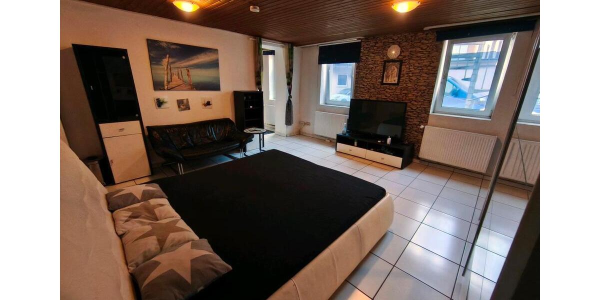 Erdgeschoßwohnung Saarbrücken Neue Bremm - 1 Zimmer, 50 m&sup2;, 475&euro; | Angebot:26056733
