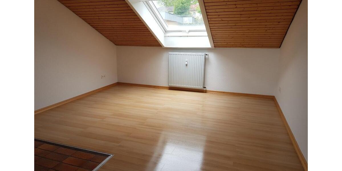 Dachgeschoßwohnung Zweibrücken - 2 Zimmer, 78 m&sup2;, 610&euro; | Angebot:26611565