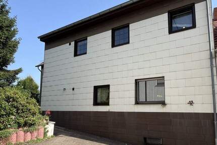 Haus Quierschied - 9 Zimmer, 234 m&sup2;, 195.000&euro; | Angebot:25799966