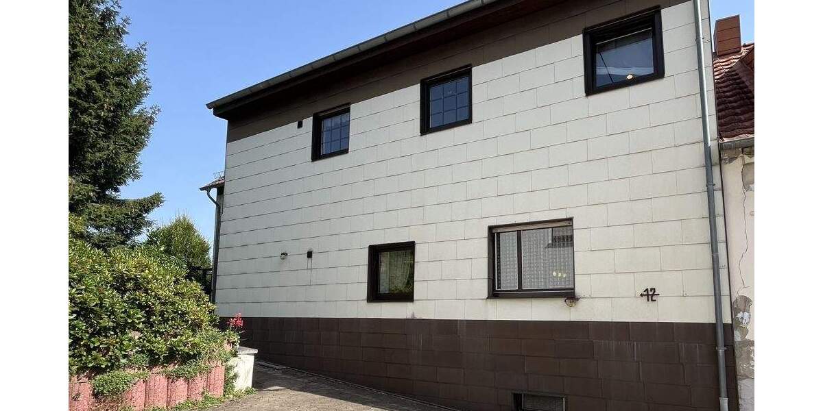 Mehrfamilienhaus, Wohnhaus Quierschied - 9 Zimmer, 234 m&sup2;, 195.000&euro; | Angebot:25799966