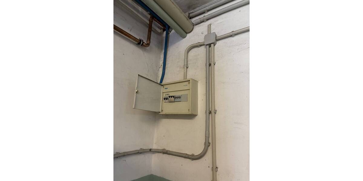 Einfamilienhaus Saarbrücken Dudweiler - 5 Zimmer, 91 m&sup2;, 75.000&euro; | Angebot:26036805