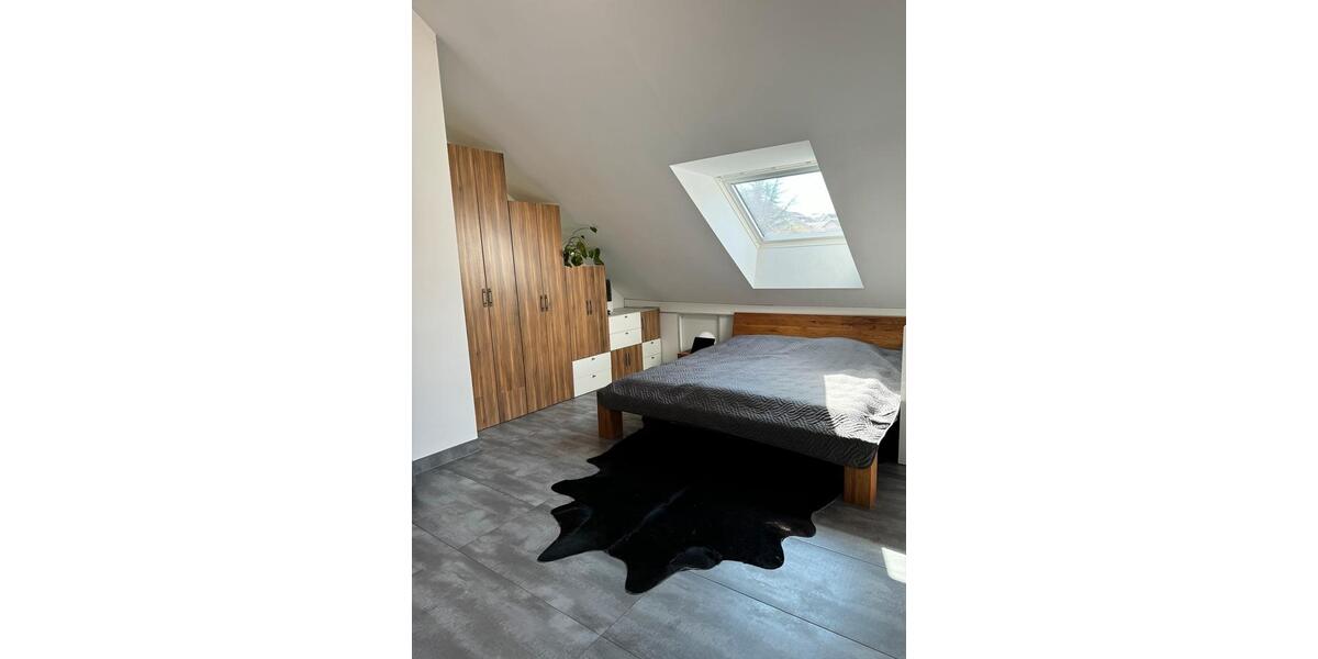 Einfamilienhaus Saarbrücken - 6 Zimmer, 150 m&sup2;, 499.000&euro; | Angebot:25656747