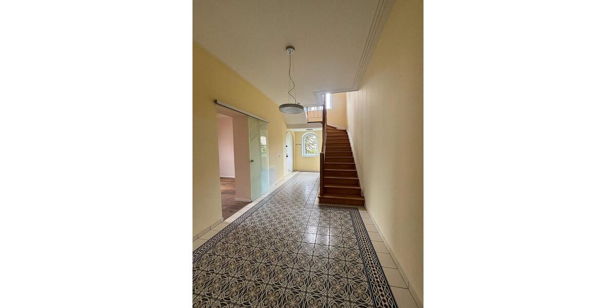 Einfamilienhaus Dillingen (Saar) - 9 Zimmer, 230 m&sup2;, 610.000&euro; | Angebot:26649842