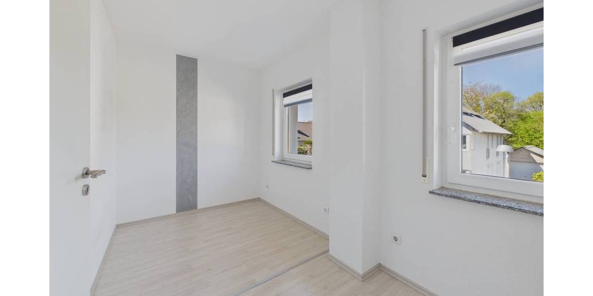 Einfamilienhaus Saarbrücken / Klarenthal Klarenthal - 6 Zimmer, 226 m&sup2;, 630.000&euro; | Angebot:26244752