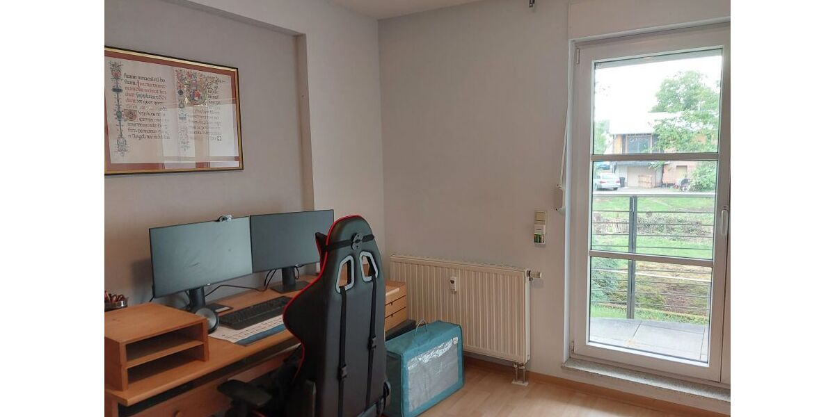 Helle 4-Zimmer-Wohnung mit Südbalkon & Garage in Sankt Wendel - 4- St. Wendel | Angebot:26626583