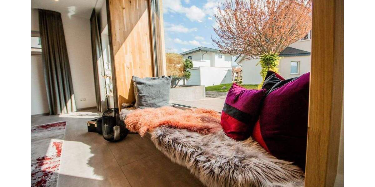 Einfamilienhaus Zweibrücken - 6 Zimmer, 235 m&sup2;, 732.900&euro; | Angebot:25735548