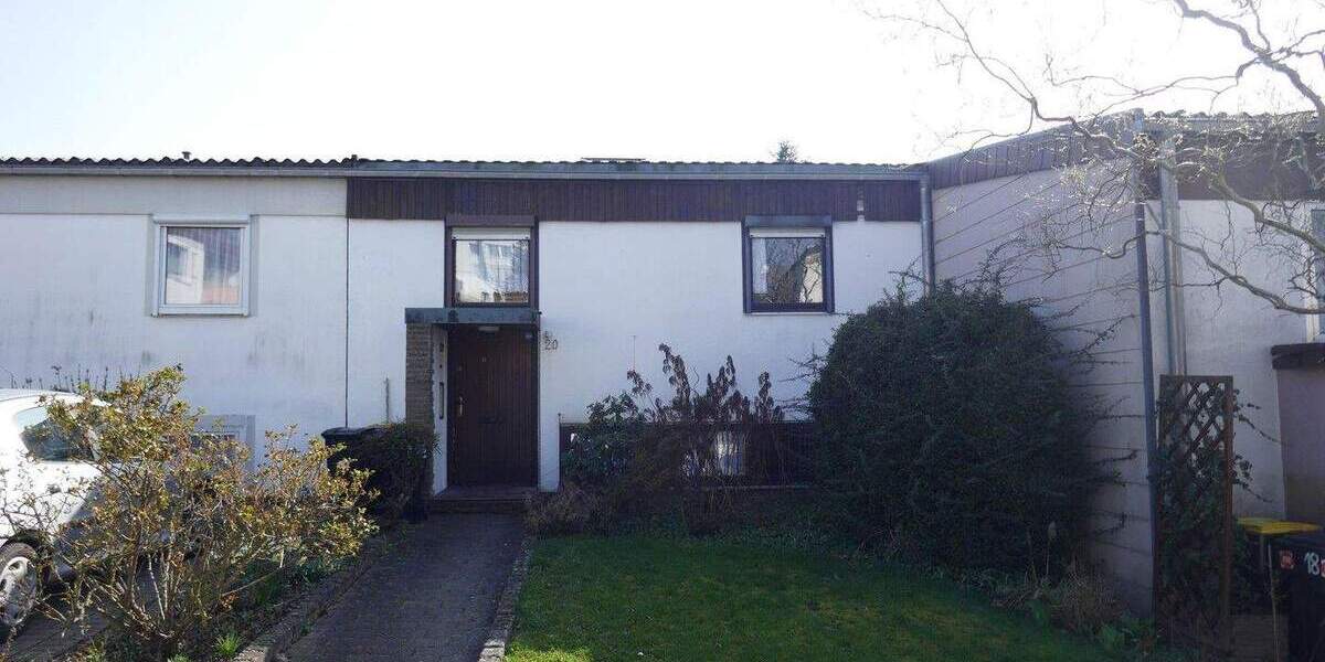 Einfamilienhaus Saarbrücken Eschberg - 5 Zimmer, 140 m&sup2;, 330.000&euro; | Angebot:25818416