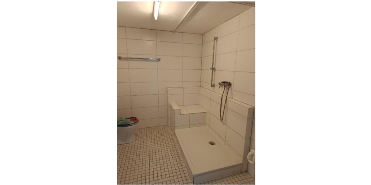 Etagenwohnung Saarbrücken St. Arnual - 2 Zimmer, 65 m&sup2;, 480&euro; | Angebot:25179670